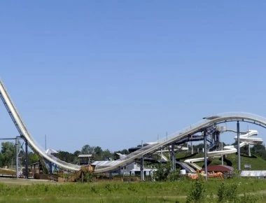 Δέκα νεροτσουλήθρες που απαγορεύτηκαν λόγω «θανάσιμου κινδύνου» (βίντεο)